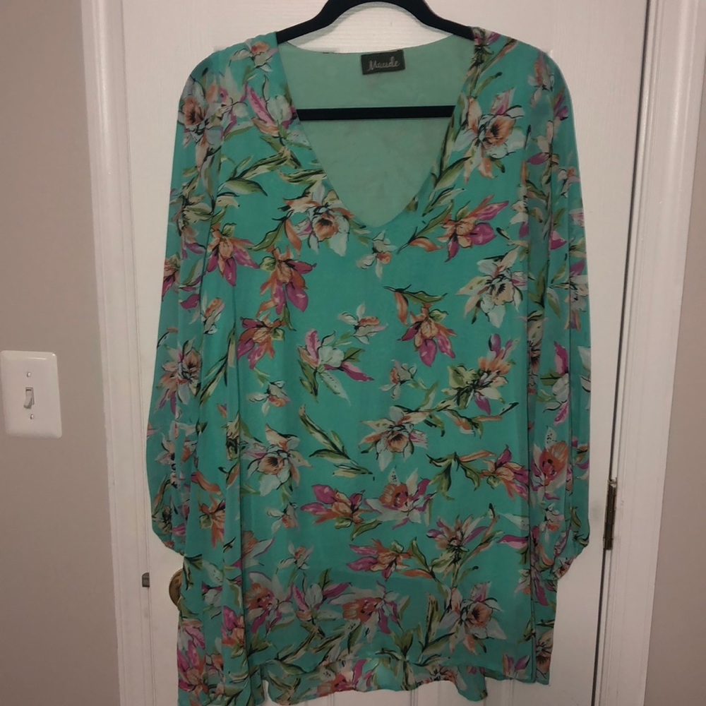 EUC Boutique tunic sz L